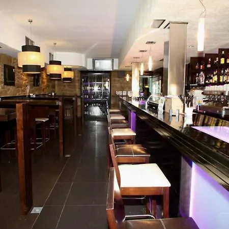 Hotel Cardenal Monforte De Lemos