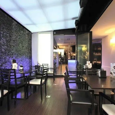 Hotel Cardenal Monforte De Lemos
