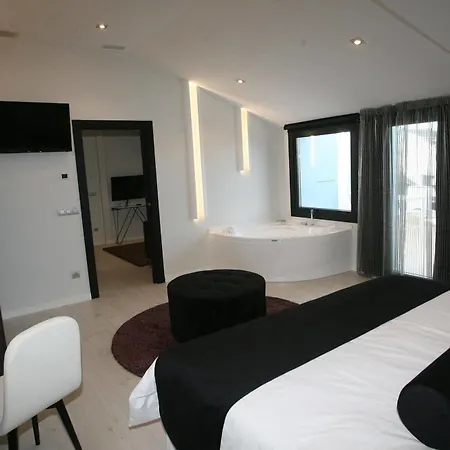 Cardenal Hotel 4*