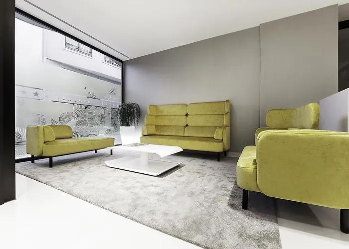 Cardenal מלון 4*